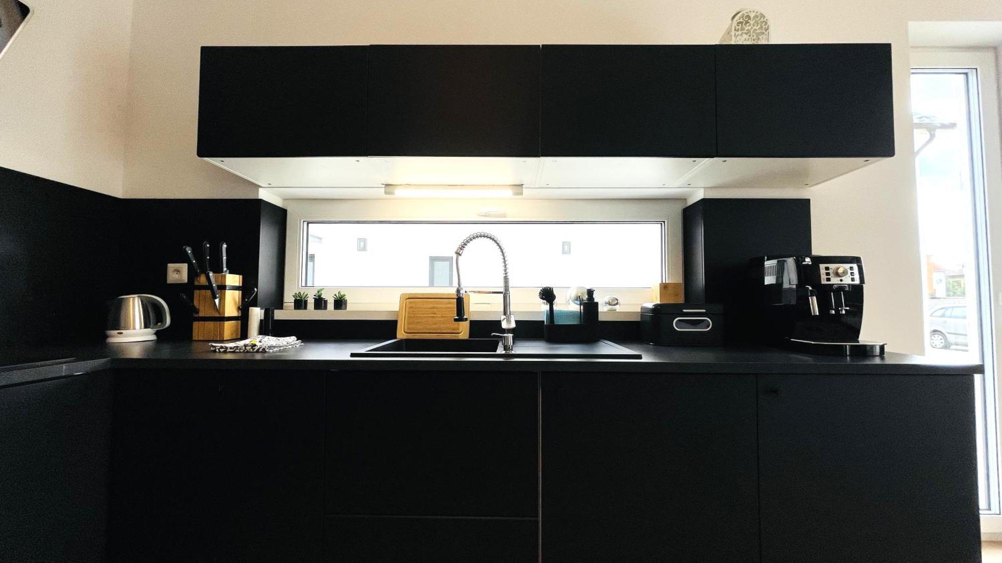 House Flow, 3 Room With Terrace, Free 2 Parking บราติสลาวา ภายนอก รูปภาพ