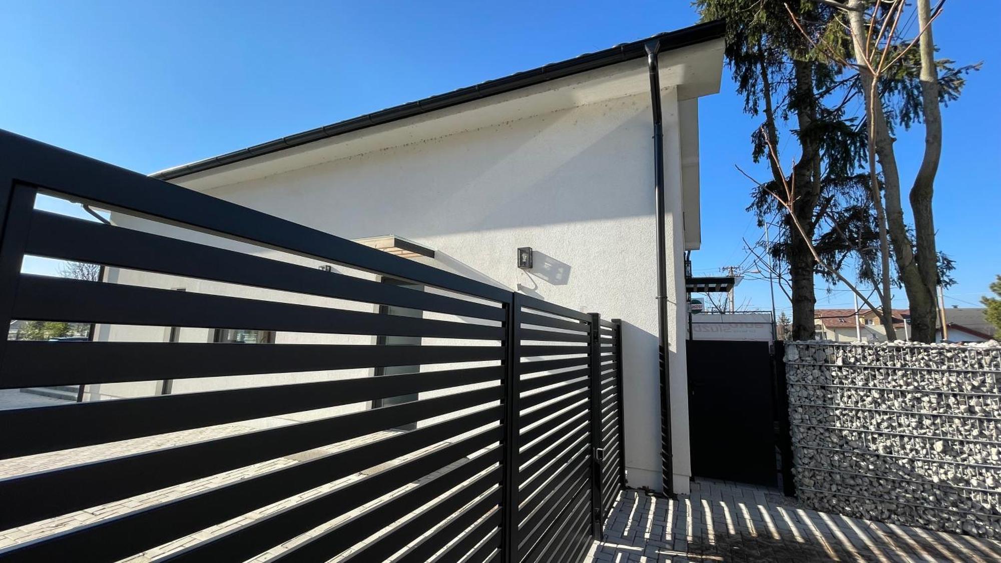House Flow, 3 Room With Terrace, Free 2 Parking บราติสลาวา ภายนอก รูปภาพ