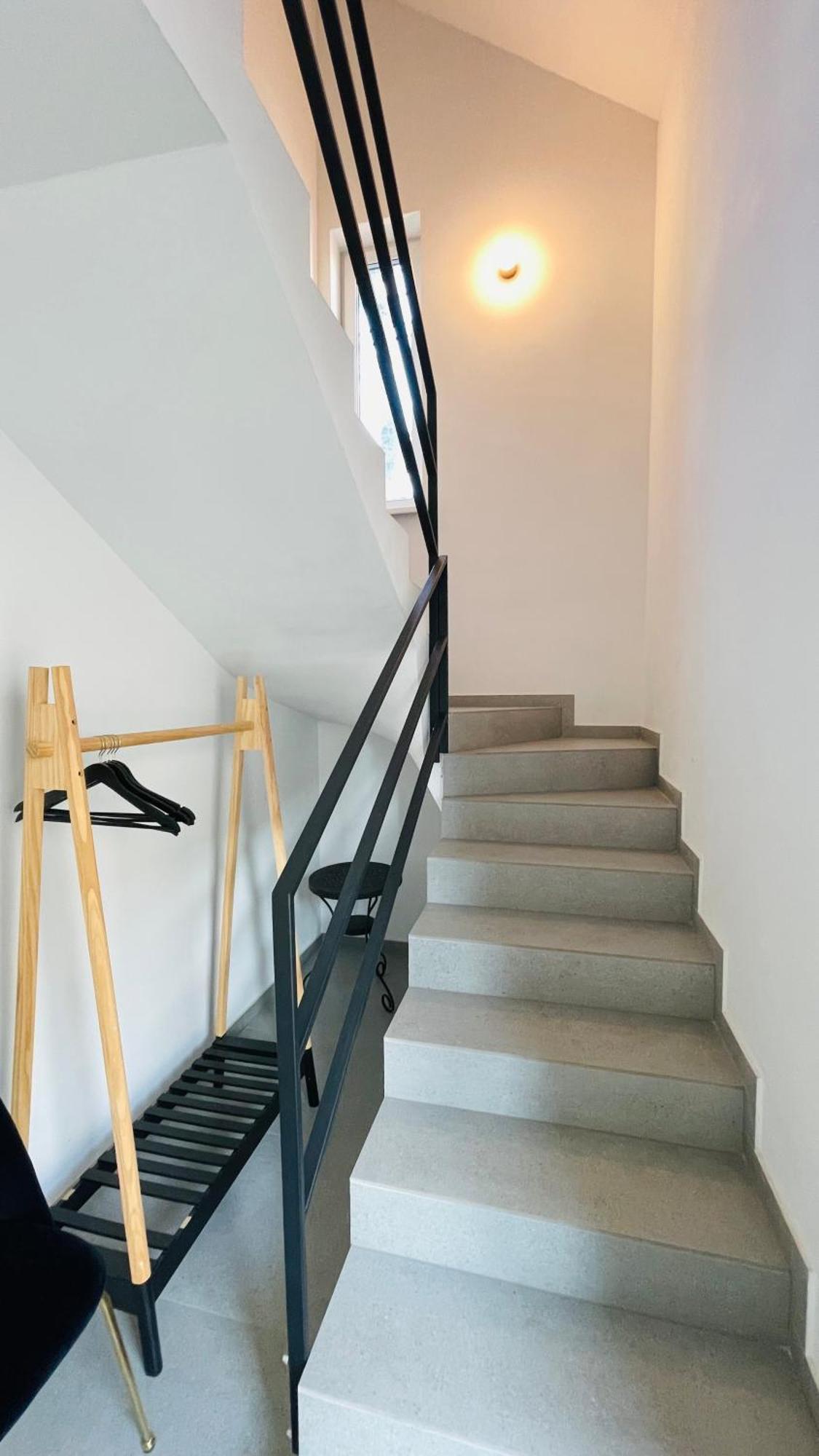 House Flow, 3 Room With Terrace, Free 2 Parking บราติสลาวา ภายนอก รูปภาพ