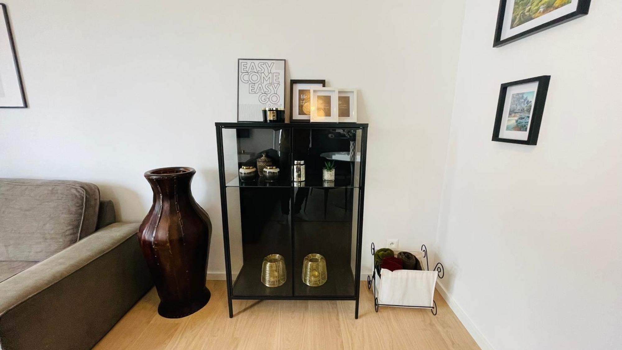 House Flow, 3 Room With Terrace, Free 2 Parking บราติสลาวา ภายนอก รูปภาพ