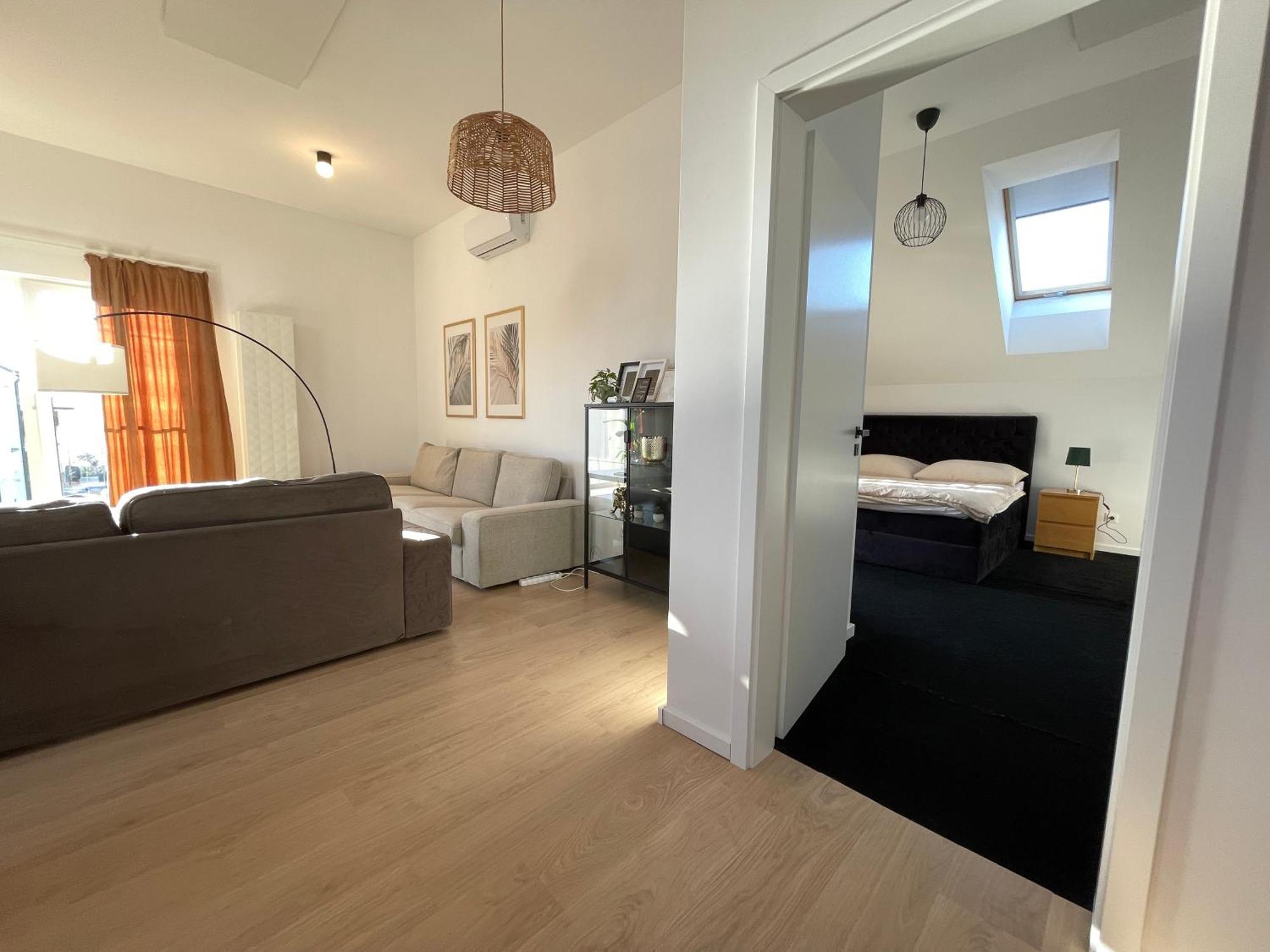 House Flow, 3 Room With Terrace, Free 2 Parking บราติสลาวา ภายนอก รูปภาพ