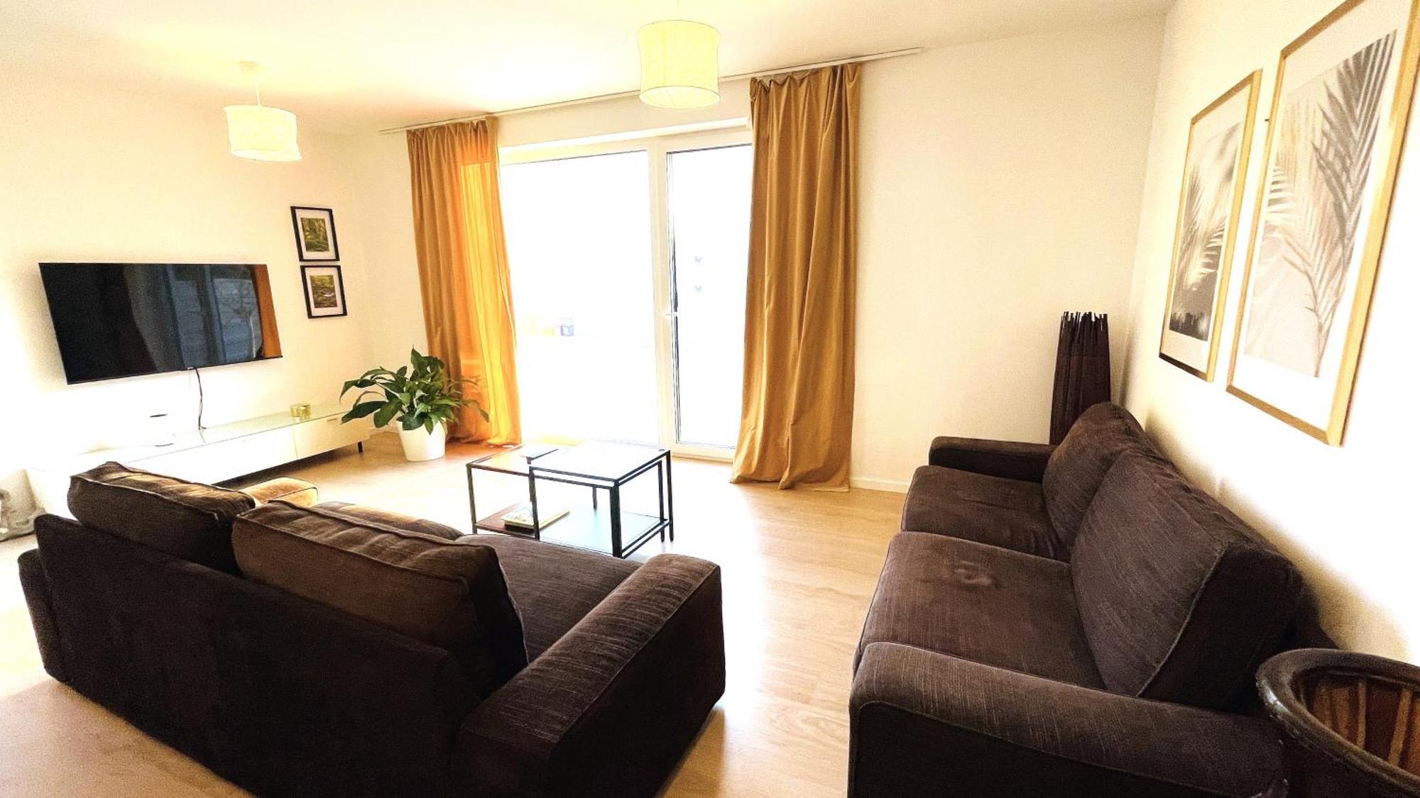 House Flow, 3 Room With Terrace, Free 2 Parking บราติสลาวา ภายนอก รูปภาพ